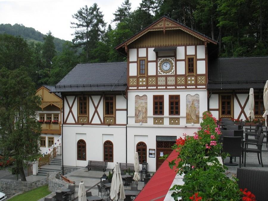 Szczawnica - Plac Dietla, Dom nad Zdrojami