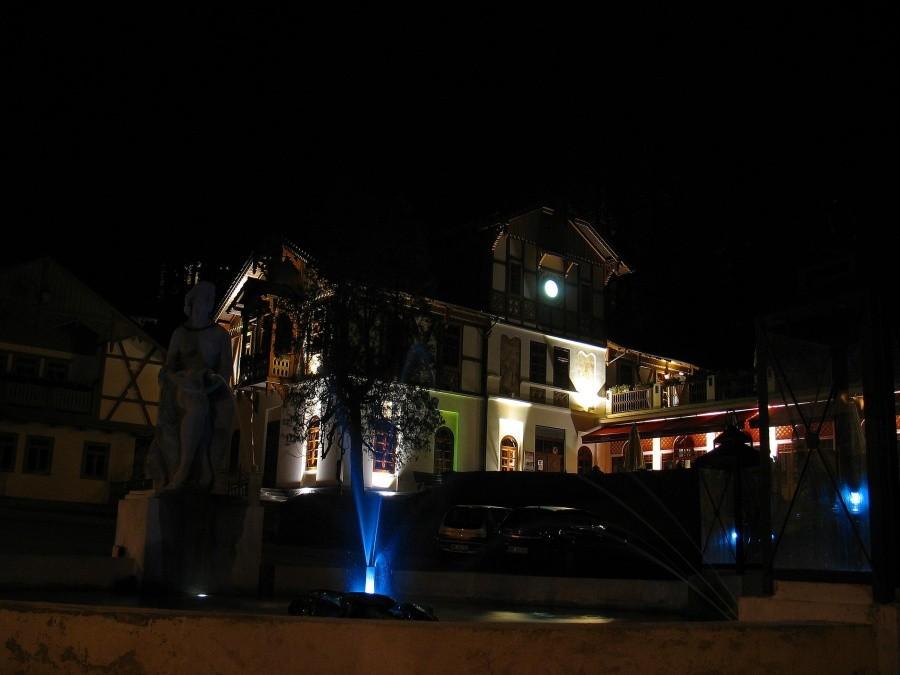 Plac Dietla nocą