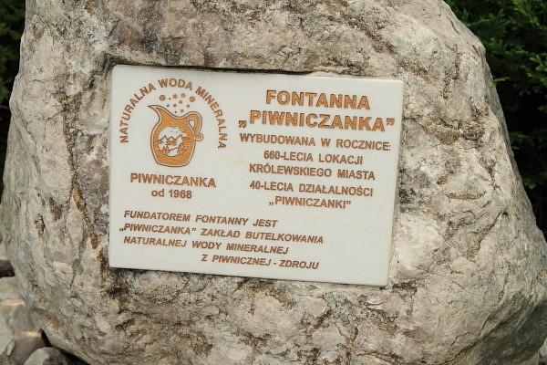 Fontanna Piwniczanka tablica