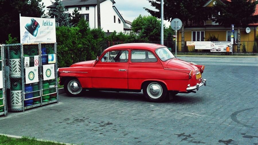 Czerwona Skoda