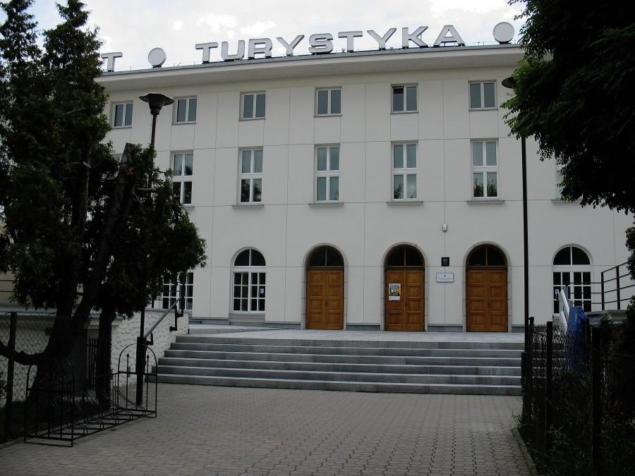 Dawny budynek Gimazjum im. Kochanowskiego