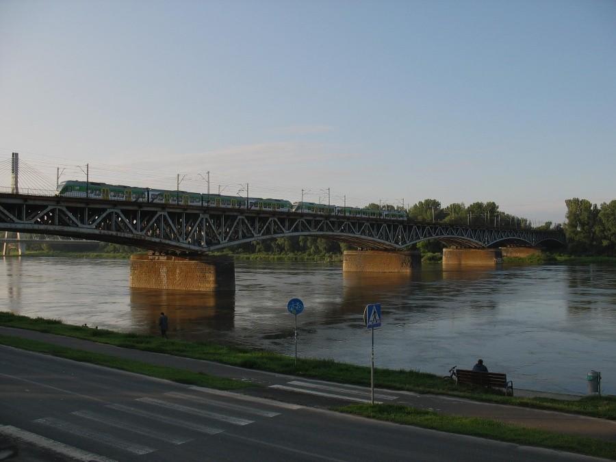 Most Średnicowy