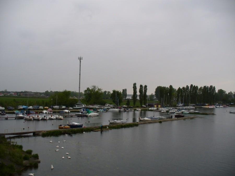 Zalew zegrzyński. Port jachtowy