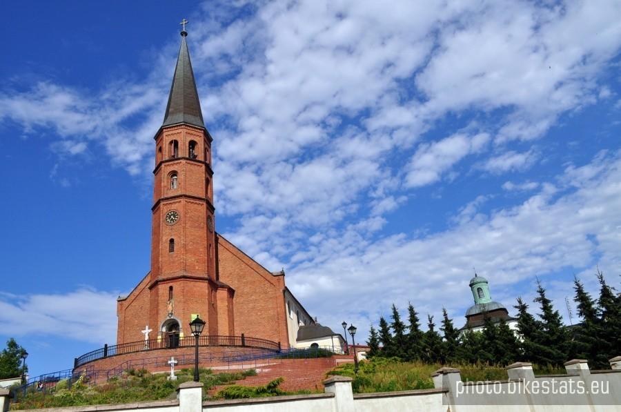Kościół św. Jana Chrzciciela w Grodowcu - sanktuarium Matki Boskiej Grodowieckiej