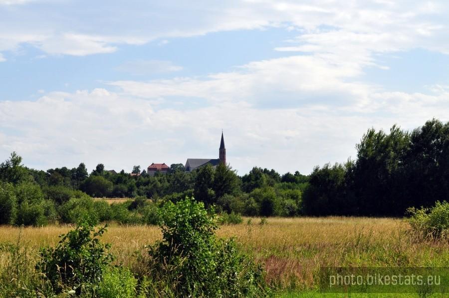 Kościół w Grodowcu. Widok od strony północnej
