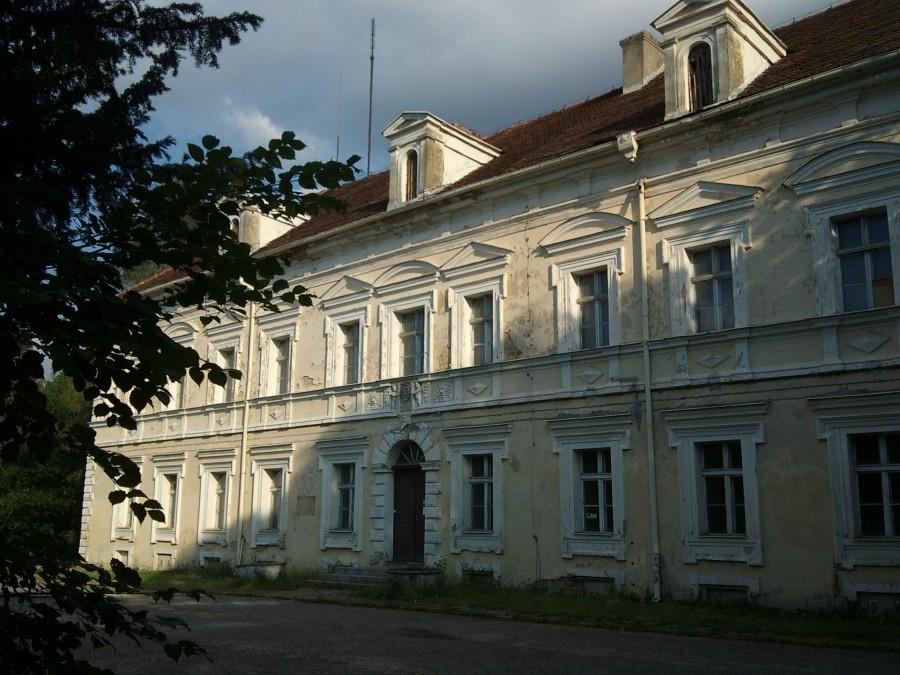 Konarzewo,pałac z historią ...