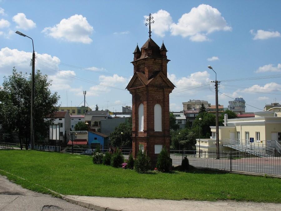 Wyszków - kapliczka słupowa