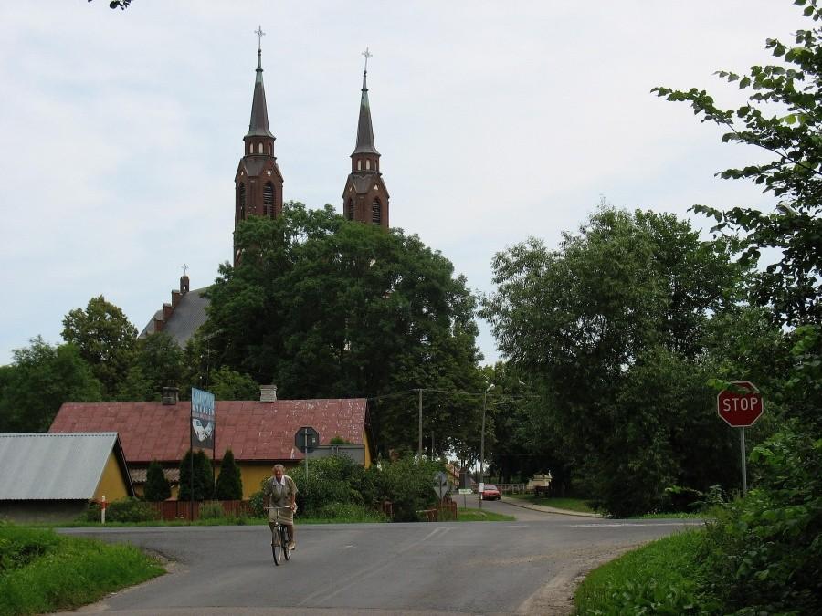Sadowne - wieże kościoła