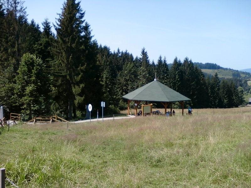 Wiata turystyczna na trójmiedzu