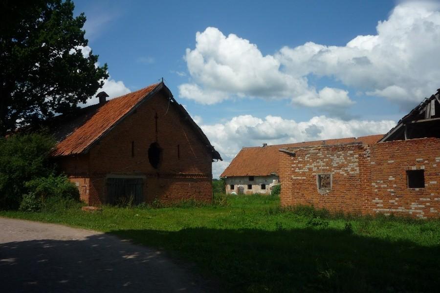 Żelazki-opuszczone gospodarstwo
