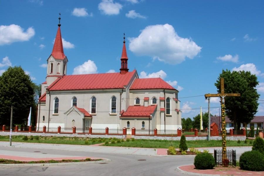 Kościół w Ostrowach Tuszowskich