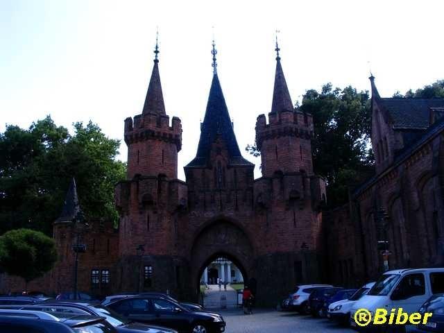 Brama do „Czerwonego Zameku”, Hradec nad Moravicí, Czechy