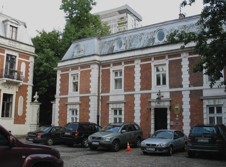 Ulica Foksal - oficyna Pałacu Zamoyskich
