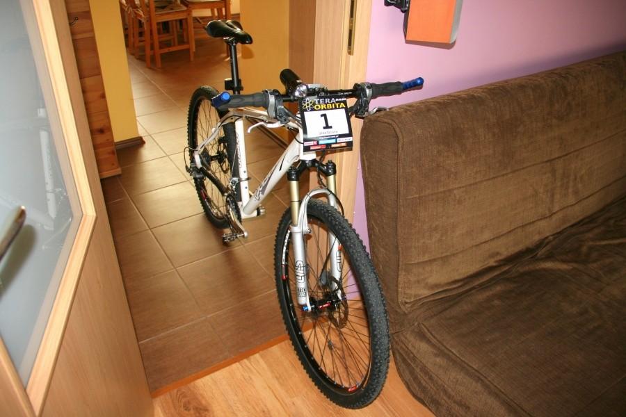 Symboliczna "Jedynka" Tera Orbity 2011."