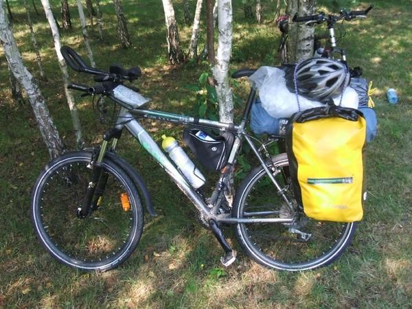 Dziś prawdziwych Cyganów już nie ma... ja jednak lubuję się w wożeniu wszystkiego na pace