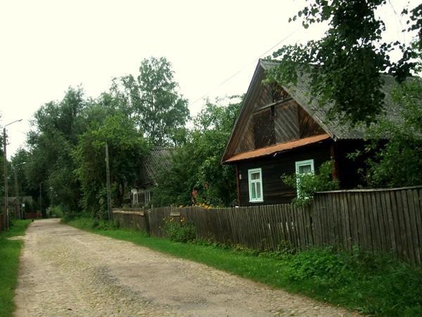 Główna ulica w Świsłoczanach