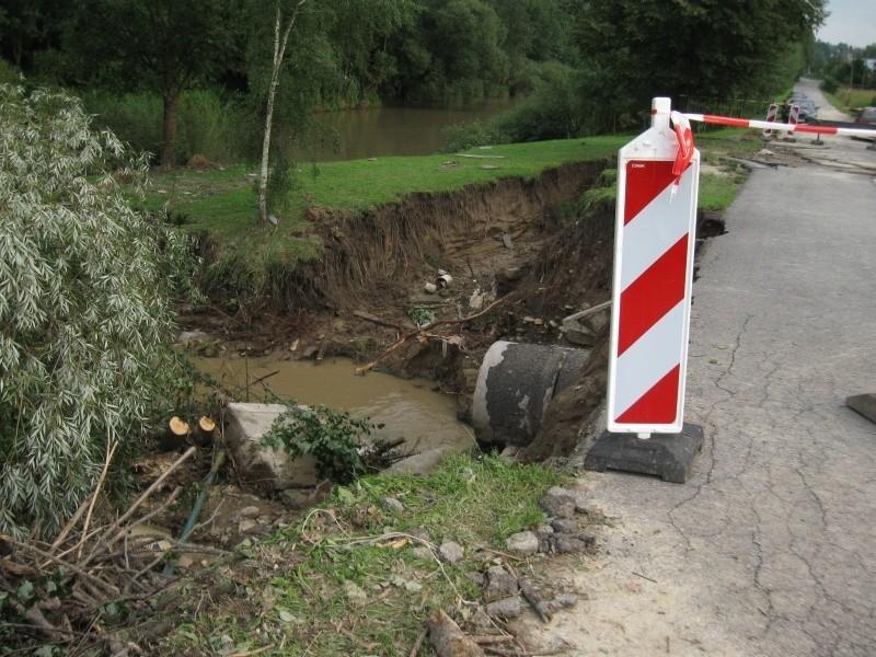 Skutki ulewy koło Strzyżowa.
