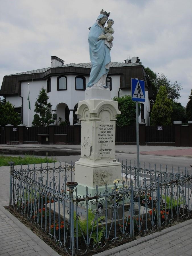 Figura MB na Przyczółkowej