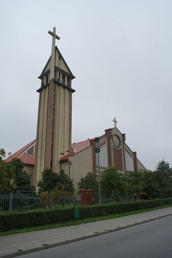 kościół św. Jadwigi w Tomaszowie Maz.