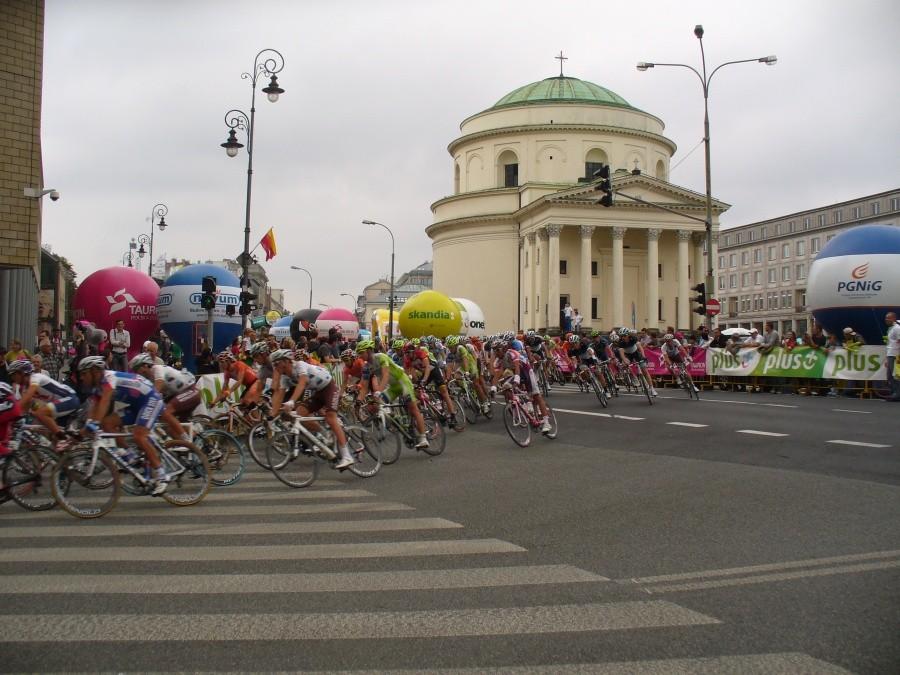 Warszawa. Plac Trzech Krzyży.