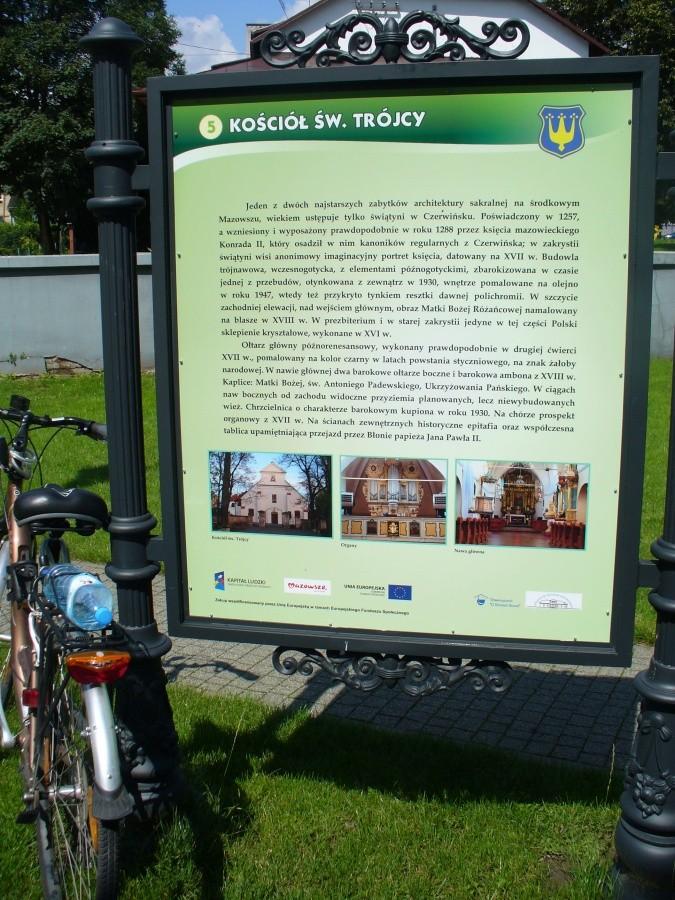 Kościół w Błoniu - Tablica