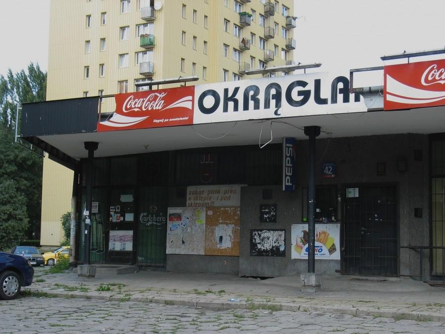 Zakaz picia piwa w sklepie... czyli Okrąglak na Służewcu