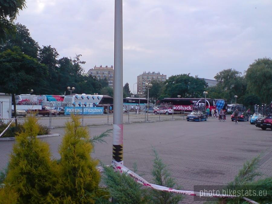 Po Tour de Pologne - baza drużynowych autokarów