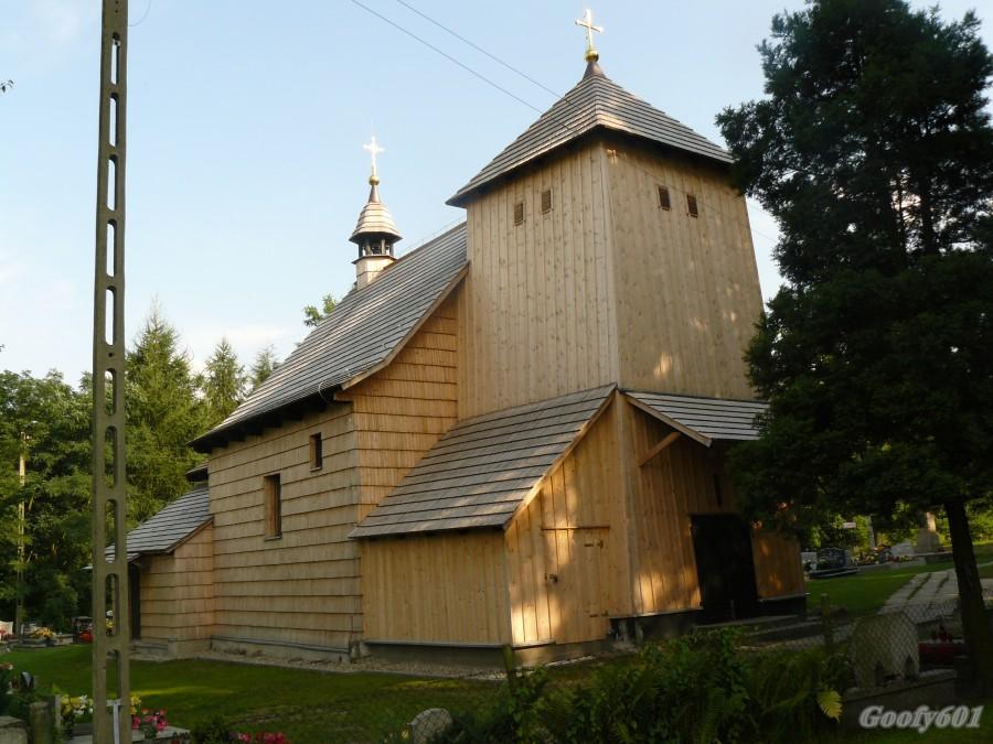 Kościół p.w. NMP w Szałszy.