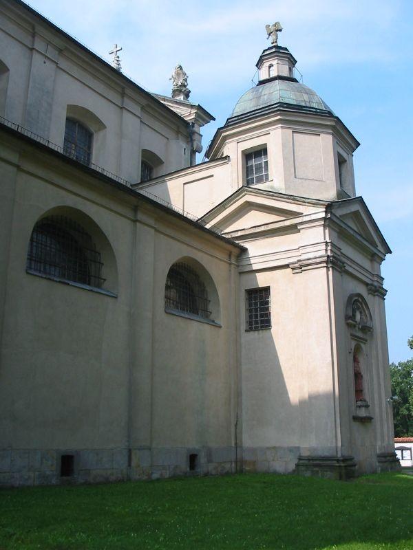 Sanktuarium św. Rodziny w Poświętnym (filipini)