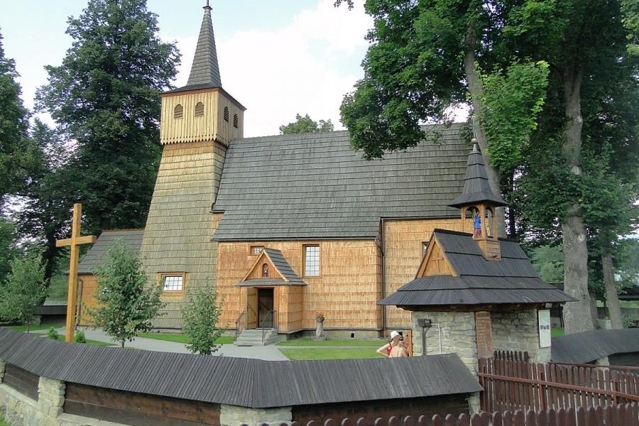 Kościół w Łopusznej na Szlaku Architektury Drewnianej