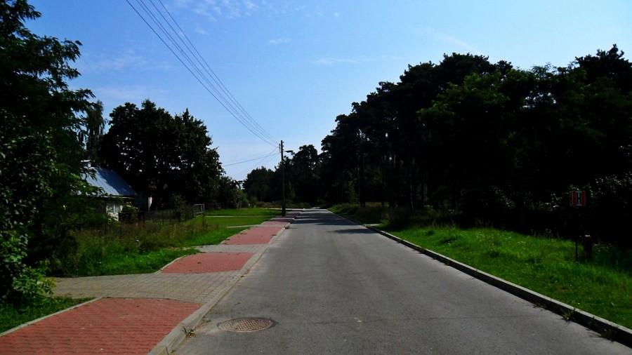Wyjechali stamtąd