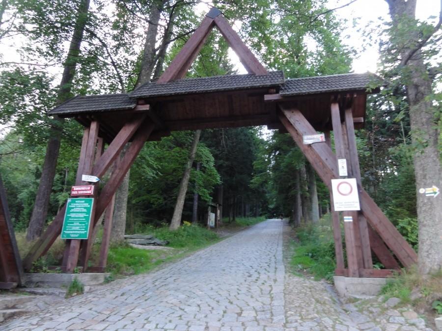 brama karkonoskiego parku narodowego