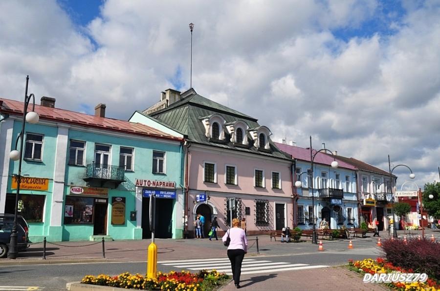 Kamienice w rynku Jędrzejowie