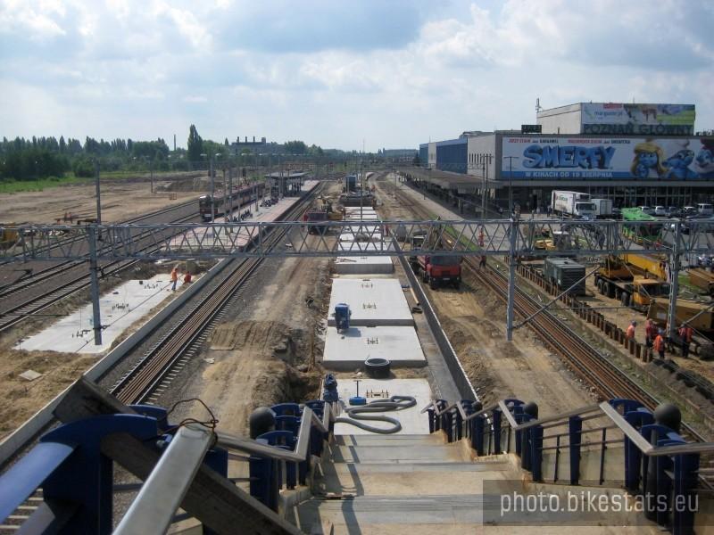 Rozkopany Dworzec Główny.