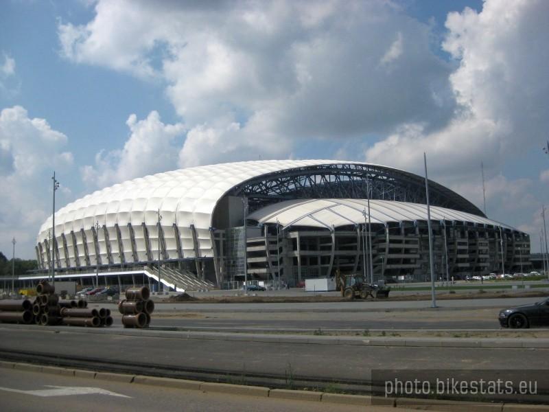 Jeszcze jedno ujęcie stadionu.
