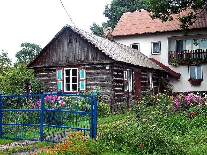 Drewniana chałupa