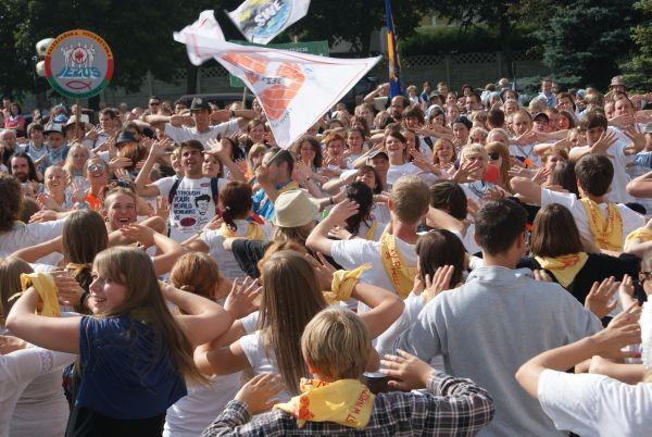 salezjański taniec radości