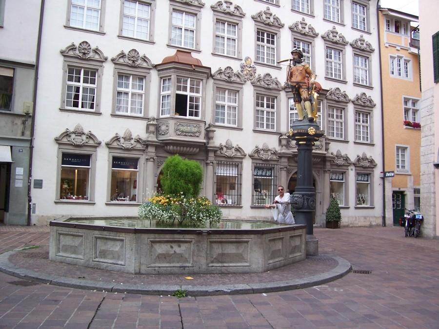 kamieniczki w Szafuzie