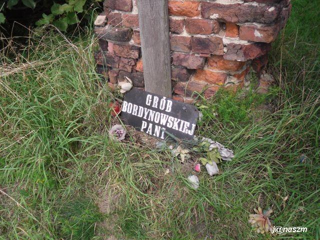 Pomnik Bordenowskiej Pani III