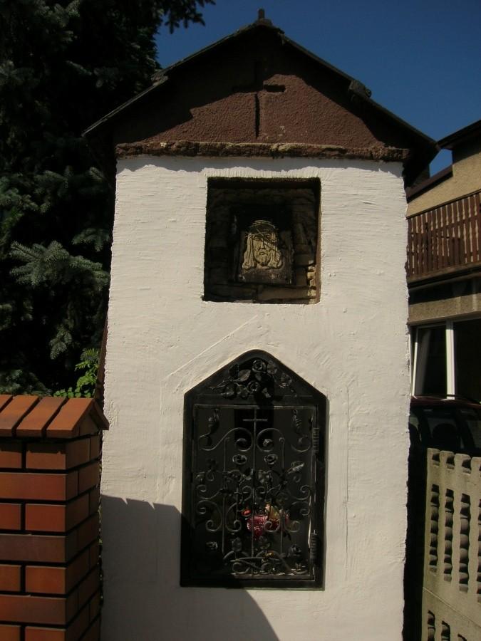 przydrożna kapliczka