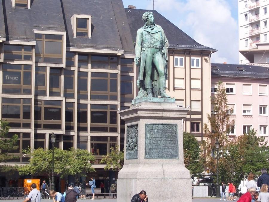 pomnik Jean-Baptiste Kléber