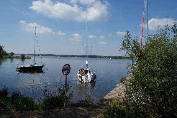 naturalnie, syf woda = zakaz kąpieli