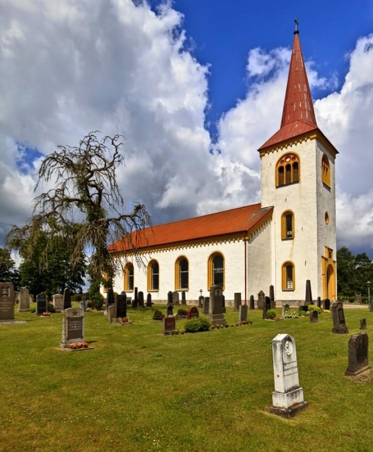 Häglinge kyrka...