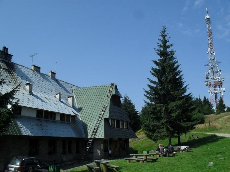 Schronisko i przekaźnik na Przehybie