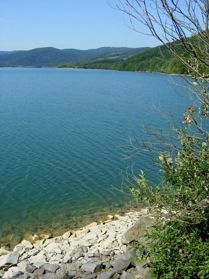 Nad jeziorem Starina