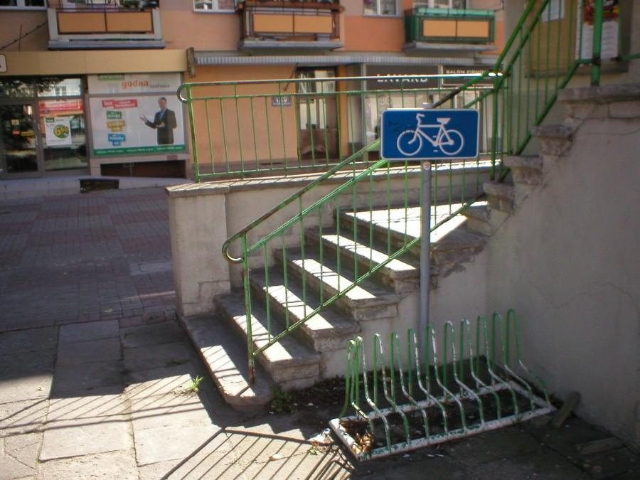 CZERWONEGO KRZYŻA
