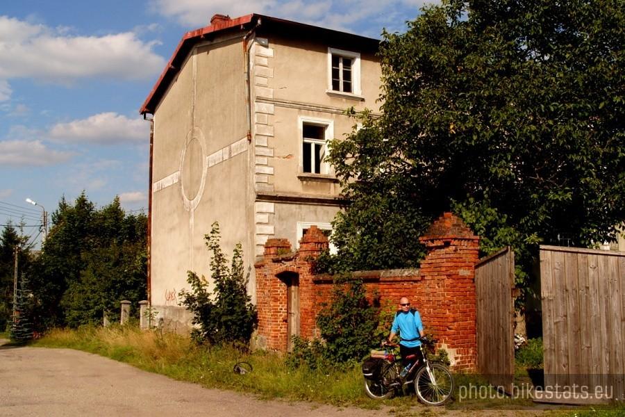 Stare budynki..- Gołębiewo Średnie