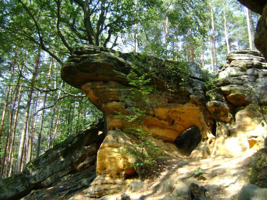 Rezerwat Skałki Piekło pod Niekłaniem
