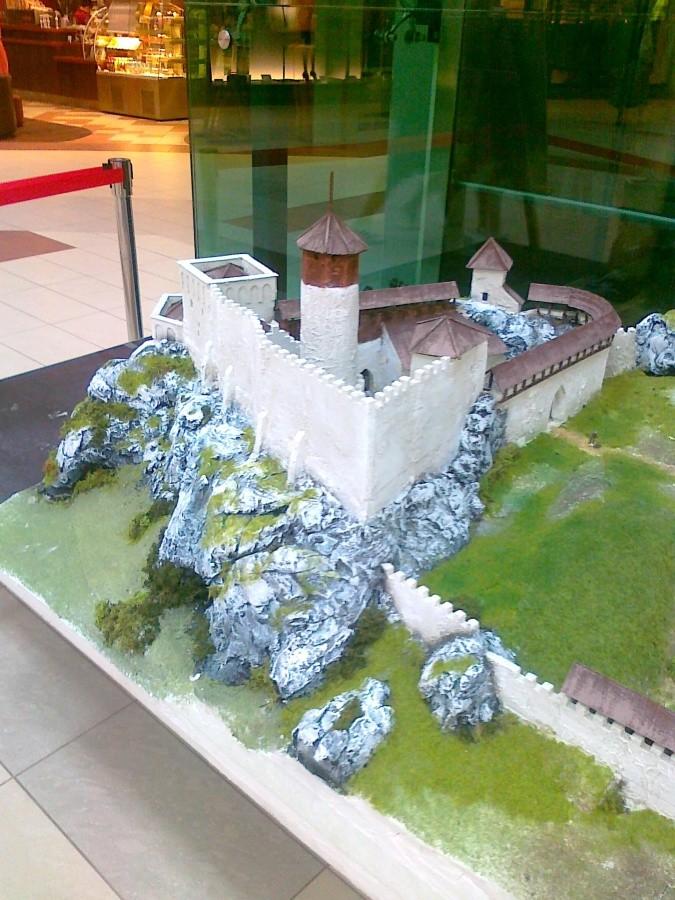 Makieta zamku w Olsztynie II.