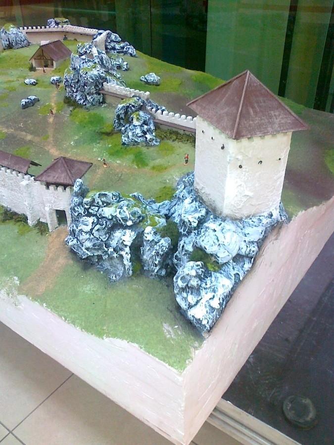 Makieta zamku w Olsztynie III